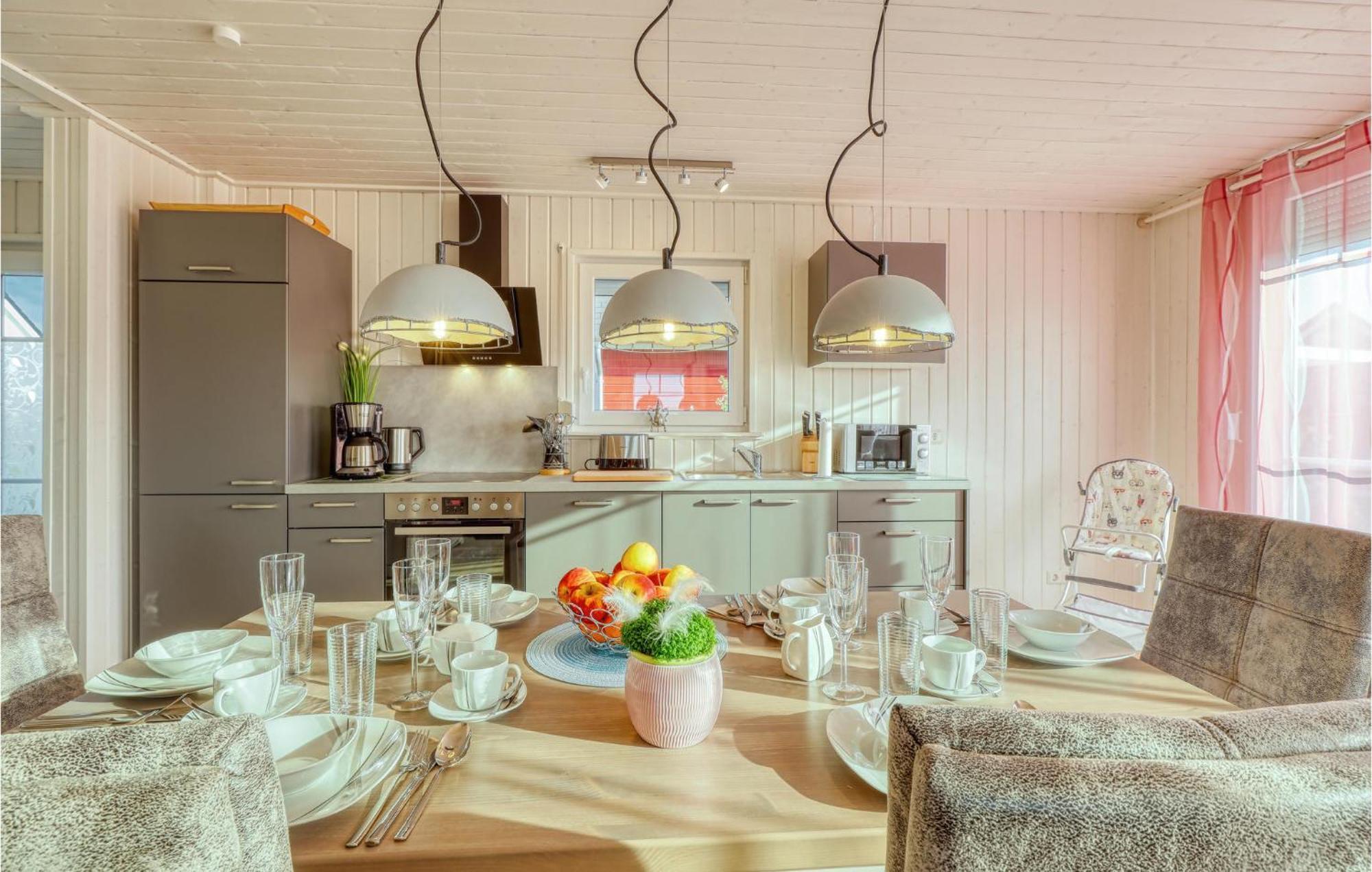2 Bedroom Nice Home In Zerpenschleuse Εξωτερικό φωτογραφία